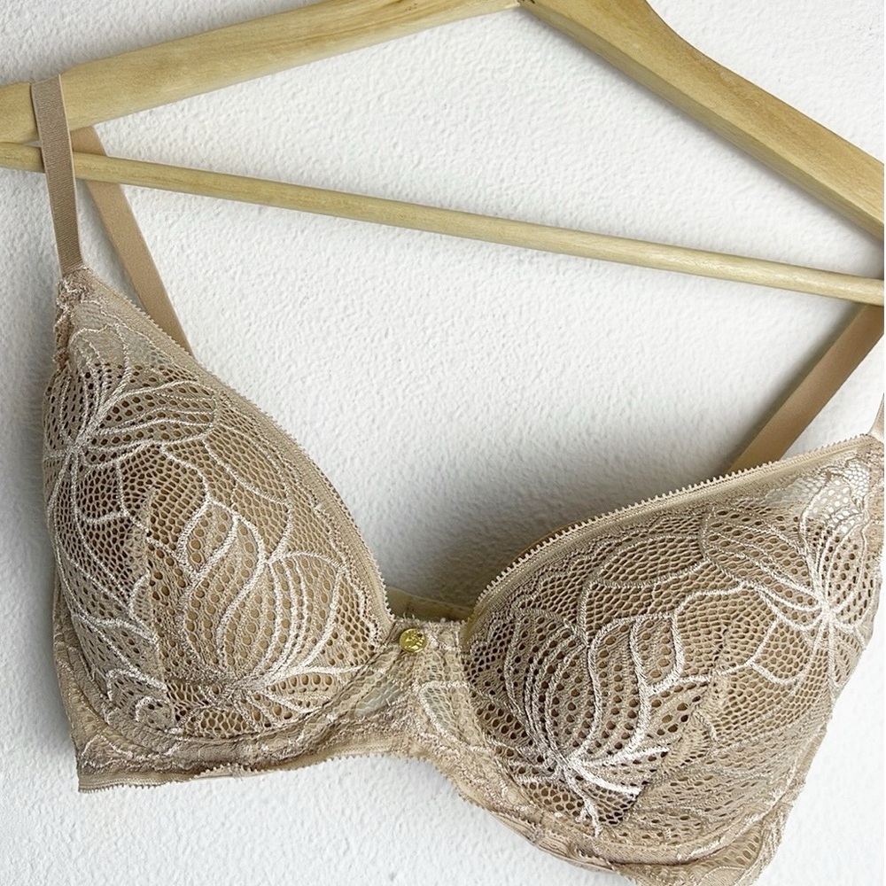 Natori Lotus Edge Contour t-shirt bra nude/ latte 32 DD
